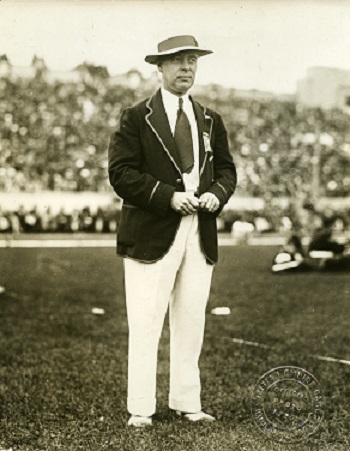 Hall of Famer Melville Marks 